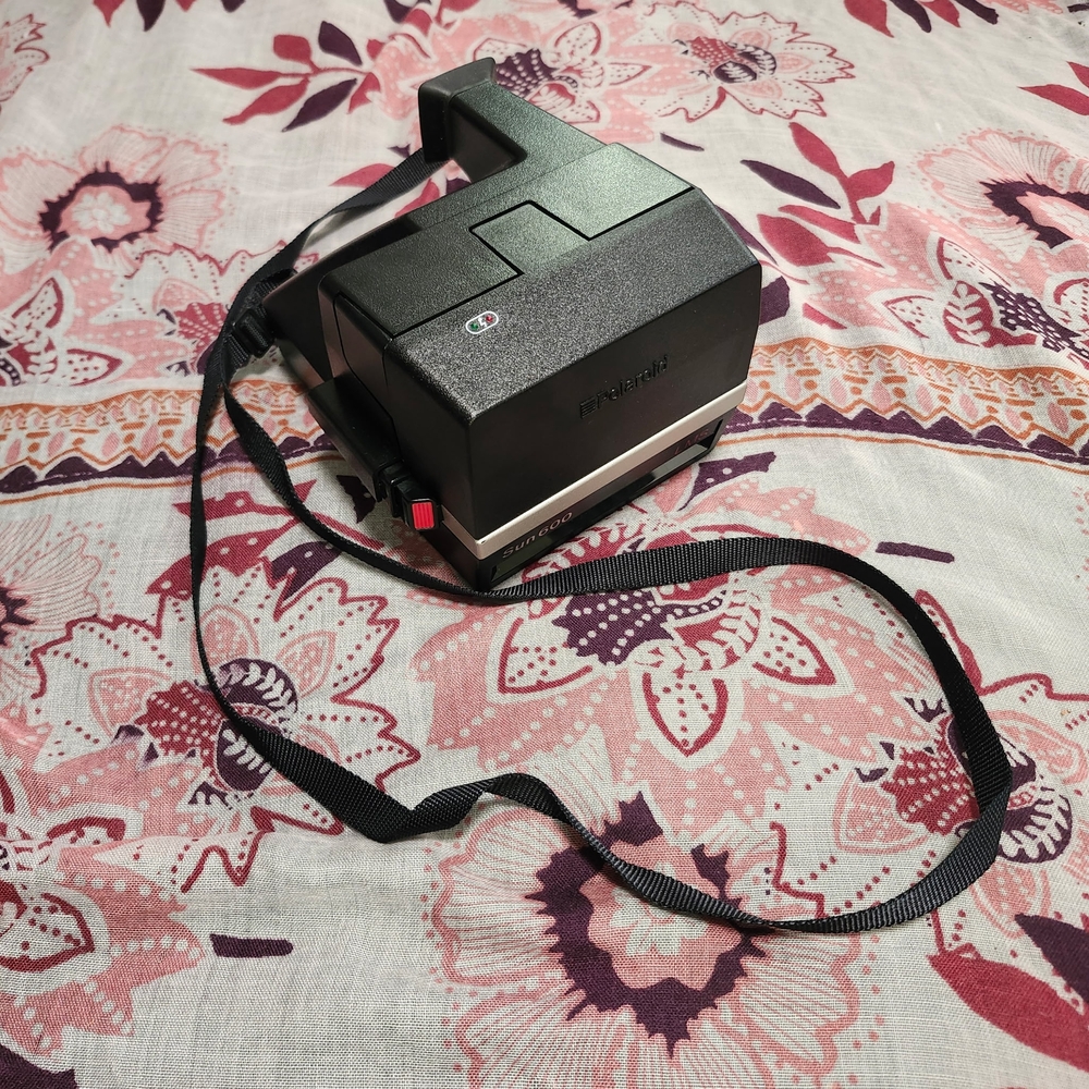 Polaroid Sun 600